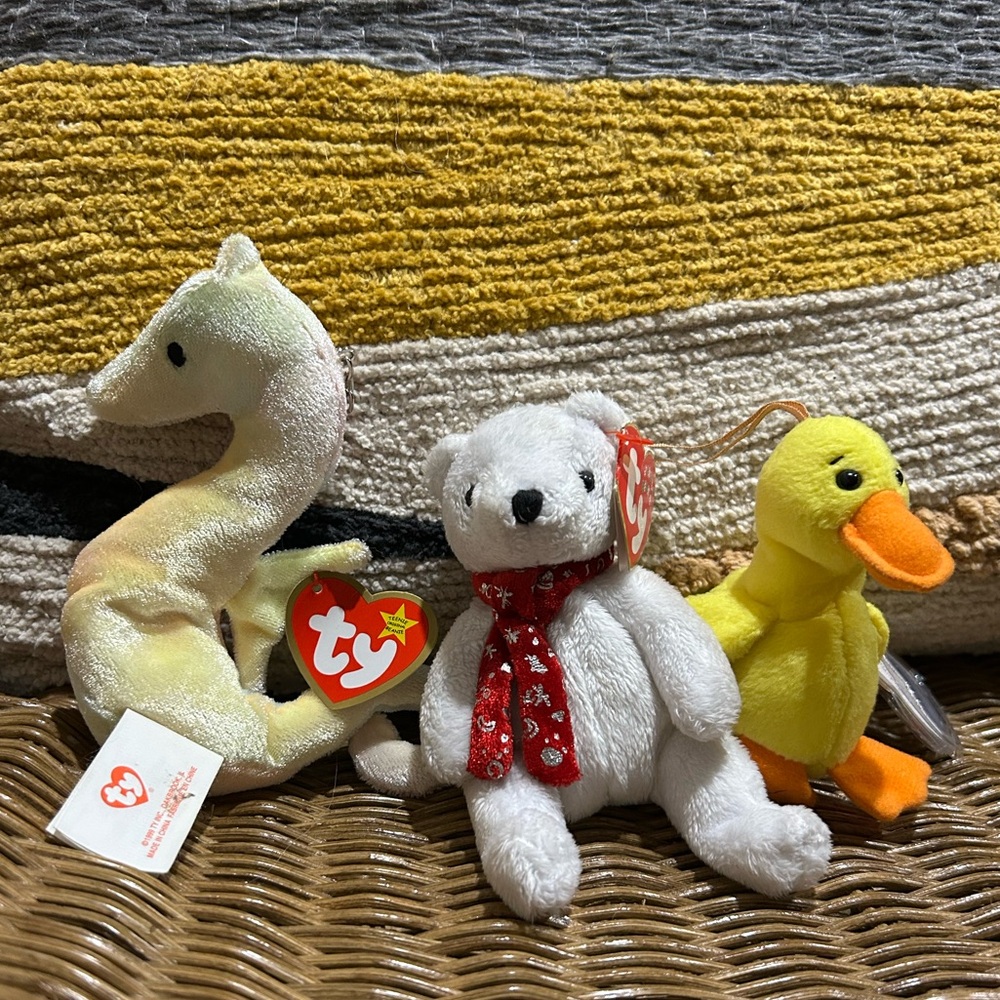 2/$20❤️- TOY | TY Teenie Beanie Baby / Jingle beanies set of 3
